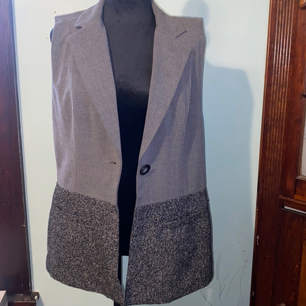 Cabi Size Md vintage gray long vest